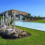 Strandlage Neptuno I- Elviria-marbella By Interhome Апартаменты Марбелья